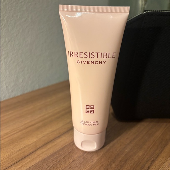 Givenchy Irresistible Hand Cream with Black Pouch - Picture 3 of 6